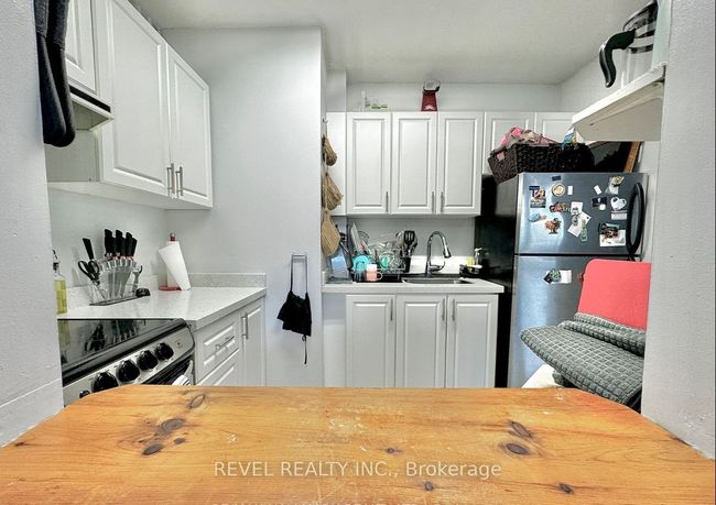 303 - 114 Vaughan Rd, Condo with 1 bedrooms, 1 bathrooms and 1 parking in York ON | Image 18