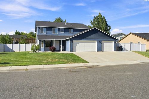 5600 Monica Ct, West Richland, WA, 99353-6054 | Card Image