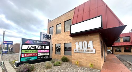 1404 Ne 3rd St, Bend, OR, 97701-4278 | Card Image