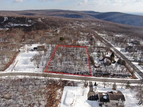 23 Lensing Ln, Albrightsville, PA, 18210-2534 | Card Image
