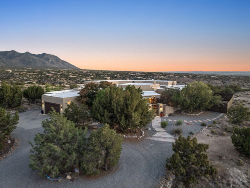 1 Calle Del Viento, Placitas, NM, 87043-9301 | Card Image