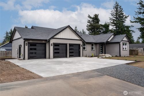 128 Sable Dr, Everson, WA, 98247-8700 | Card Image
