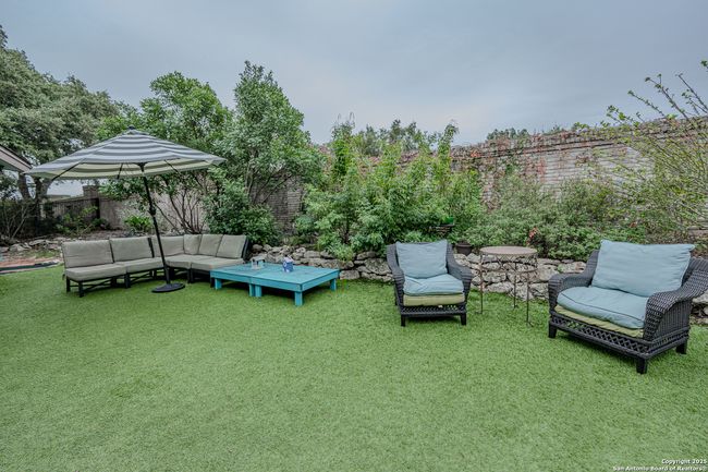 7802 Timber Top Dr, House other with 3 bedrooms, 4 bathrooms and null parking in Fair Oaks Ranch TX | Image 9