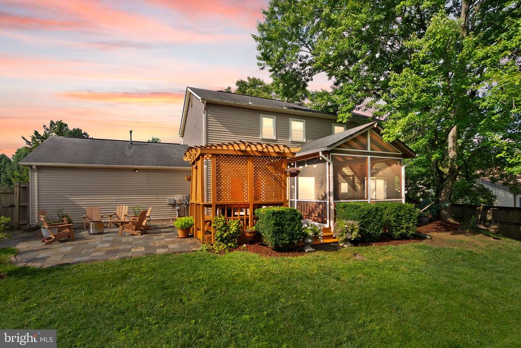 Residential in CENTREVILLE 5