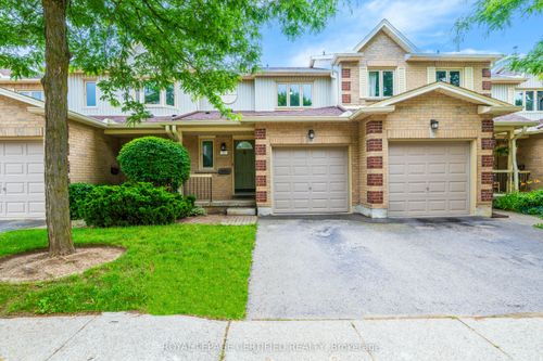 21-302 College Ave W, Guelph, ON, N1G4T6 | Card Image