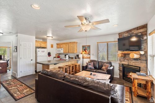 unit-403-3562 Fox Run, Eden, UT, 84310-6610 | Card Image