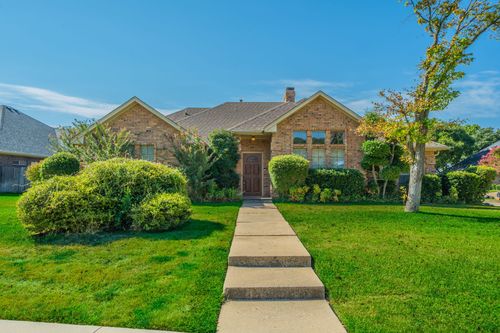 529 Winston Street, Grand Prairie, TX, 75052 | Card Image