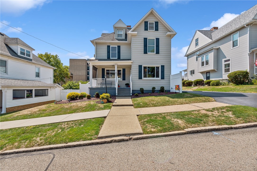 Mulberry St, Scottdale, PA 15683