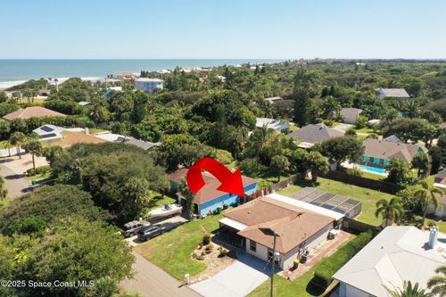 111 Delvalle St, Melbourne Beach, FL, 32951-3820 | Card Image