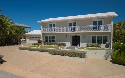 37 Evergreen Ave, Key West, FL, 33040-6244 | Card Image