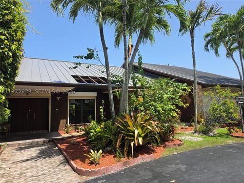 15305 Sw 74th Ct, Palmetto Bay, FL, 33157-2457 | Card Image