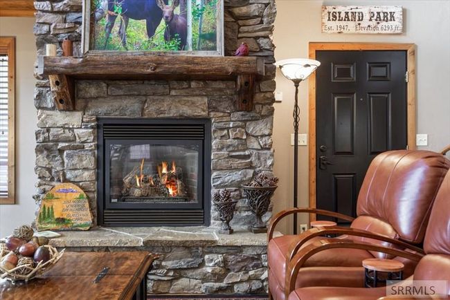 3568 S Beaver Springs Rd, House other with 3 bedrooms, 2 bathrooms and 6 parking in Island Park ID | Image 7