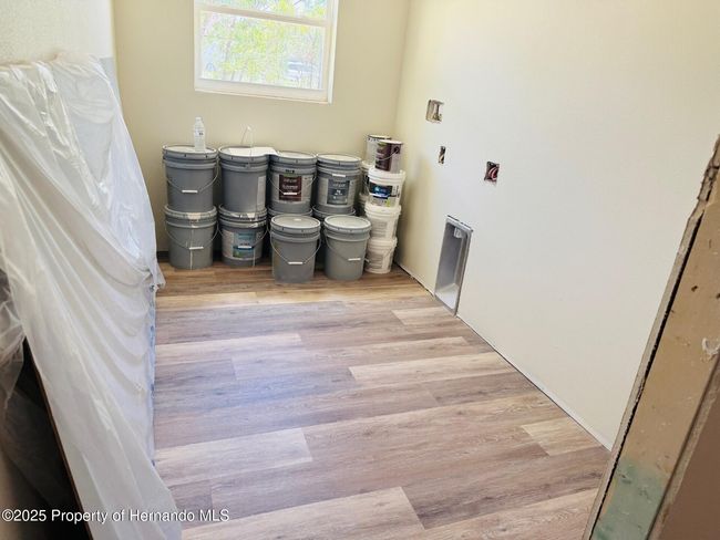 11406 Labrador Duck Rd, House other with 3 bedrooms, 2 bathrooms and null parking in WEEKI WACHEE FL | Image 15