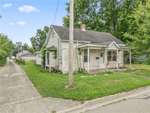 24 Adams St, Jamestown, OH, 45335-1635 | Card Image