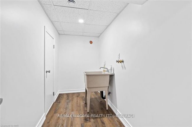 7422 Dorchester Rd, House other with 4 bedrooms, 2 bathrooms and 3 parking in Niagara Falls ON | Image 19