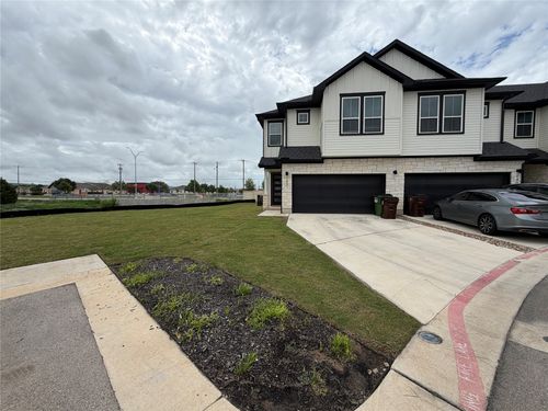 1401-2600 Gattis School Rd, Round Rock, TX, 78664-2579 | Card Image