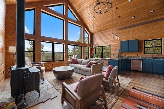 5 Loop Rd, House other with 4 bedrooms, 3 bathrooms and null parking in Devils Tower WY | Image 6