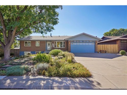 1576 S Wright Ct, Lakewood, CO, 80228-3867 | Card Image