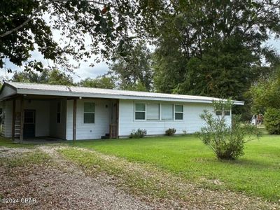 15960 Se Pear Street, House other with 2 bedrooms, 1 bathrooms and null parking in Blountstown FL | Image 1