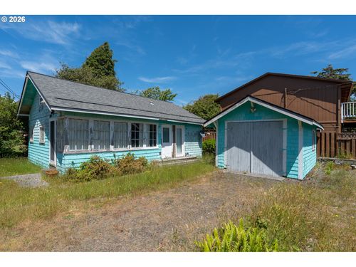 1019 N Franklin St, Seaside, OR, 97138-6231 | Card Image