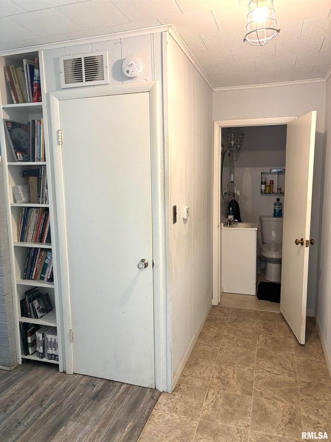 286 Kochs Ln, House other with 2 bedrooms, 2 bathrooms and null parking in Meredosia IL | Image 66
