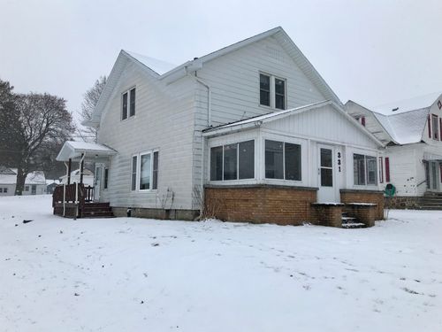 331 W Wheatland Ave, Remus, MI, 49340-9797 | Card Image
