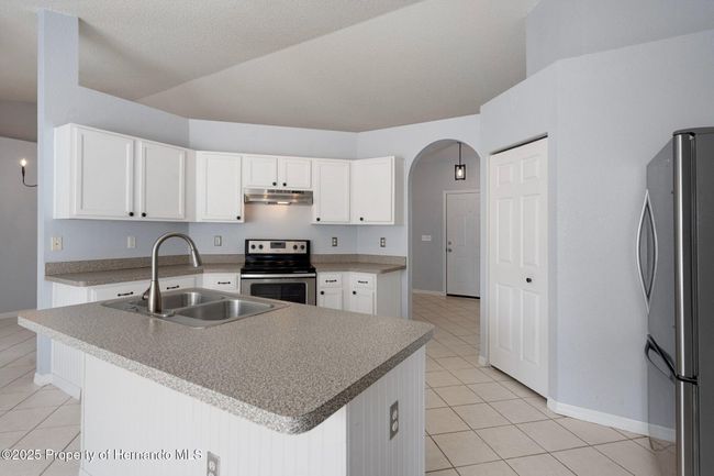 8408 Nuzum Rd, House other with 3 bedrooms, 2 bathrooms and null parking in Weeki Wachee FL | Image 12