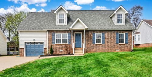 1402 Marla Ct, Clarksville, TN, 37042-7230 | Card Image