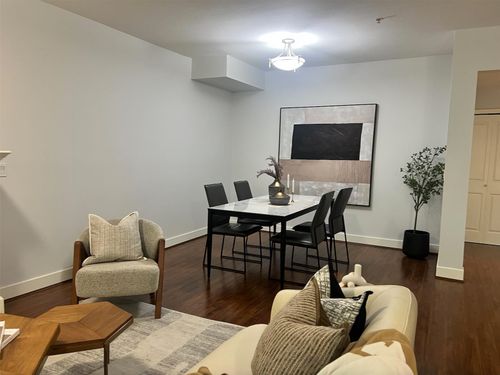 305-4468 Albert Street, Burnaby, BC, V5C2G8 | Card Image