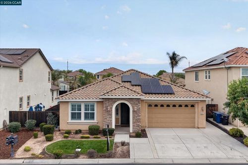 8023 Westport Cir, Discovery Bay, CA, 94505-2679 | Card Image
