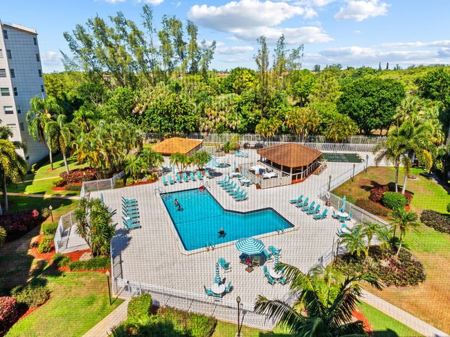 APT-606D - 3930 Inverrary Blvd, Condo with 2 bedrooms, 2 bathrooms and null parking in Lauderhill FL | Image 21