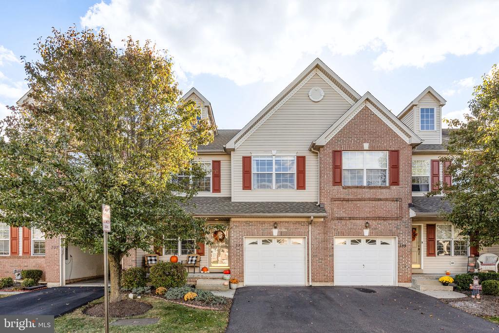 Wheatfield Cir, Hatfield, PA 19440