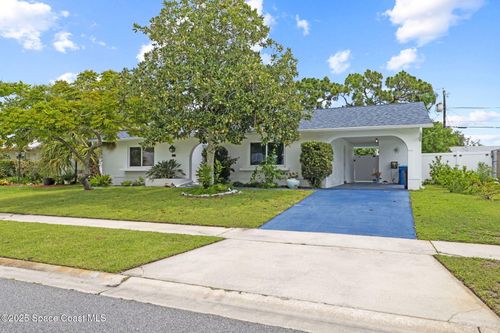 761 Burman Ln Ne, Palm Bay, FL, 32905-5419 | Card Image