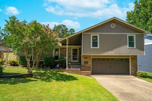 3224 Echo Valley Dr, Little Rock, AR, 72227-3107 | Card Image