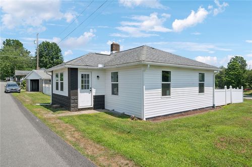 518 5th St, Mather, PA, 15346-1009 | Card Image