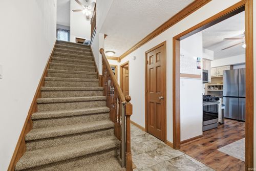 1889 W County Road 1000 N, Lizton, IN, 46149-9404 | Card Image