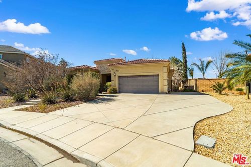 36403 Chalone Dr, Palmdale, CA, 93550 | Card Image