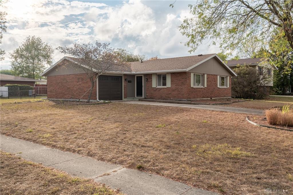 Hahn Ave, Fairborn, OH 45324