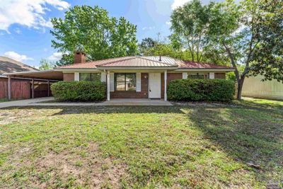 310 Evergreen Dr, House other with 3 bedrooms, 2 bathrooms and 1 parking in Mary Esther FL | Image 1