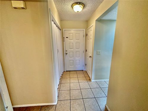 1320 W Linden St, Rogers, AR, 72758-5786 | Card Image