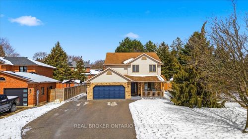 106 Spruceside Cres, Fonthill, ON, L3E0E3 | Card Image