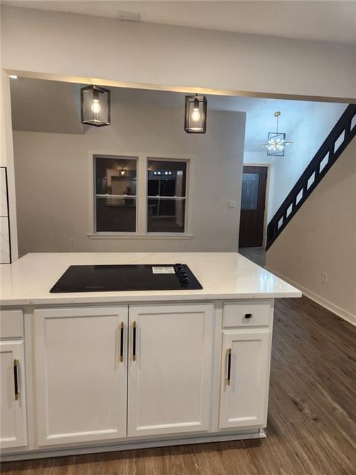 8528 N Virginia Ave, Kansas City, MO, 64155-2858 | Card Image