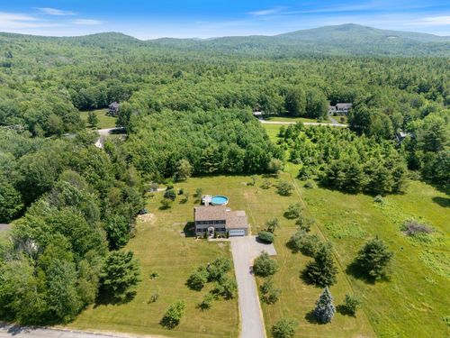 6 Orchards Road, Wolfeboro, NH, 03894-4428 | Card Image