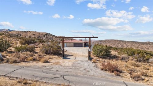 31350 157th St E, Llano, CA, 93544 | Card Image