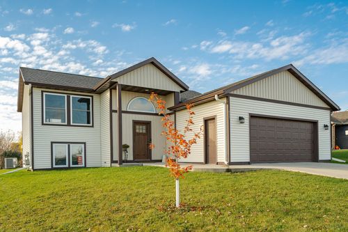 615 7th Ave Ne, Plainview, MN, 55964-2801 | Card Image