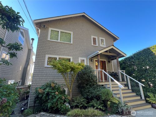7117 Beach Dr Sw, Seattle, WA, 98136-2077 | Card Image