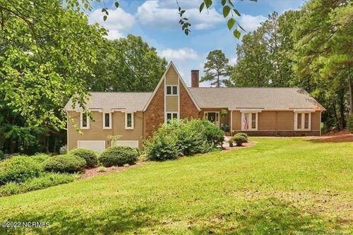 744 Azalea Dr, Vass, NC, 28394-8203 | Card Image