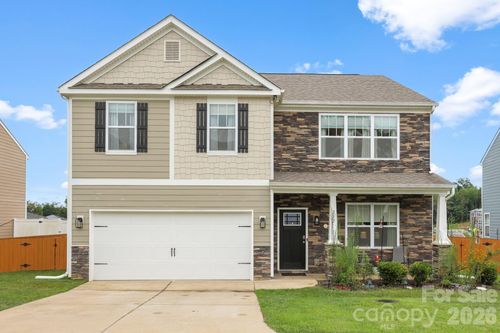232 Marathon Ln, Candler, NC, 28715-0716 | Card Image