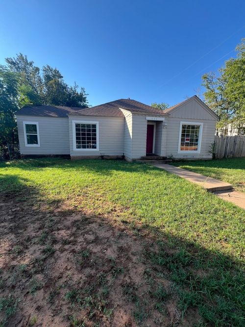 257 College Dr, Abilene, TX, 79601-3147 | Card Image