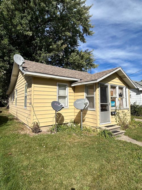 3214 Clairmont St, Flint, MI, 48503-3415 | Card Image